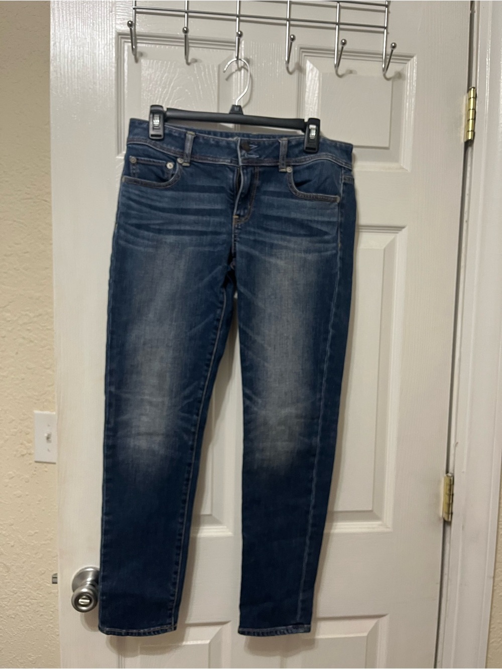 American Eagle Outfitters Women’s Dark Blue Skinny Jeans